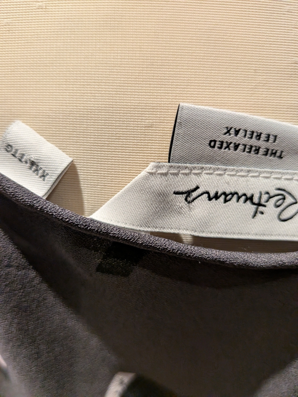 Reitmans Gray Abstract Print Scoop Neck Blouse with Pink & Blue Accents - Picture 6 of 7